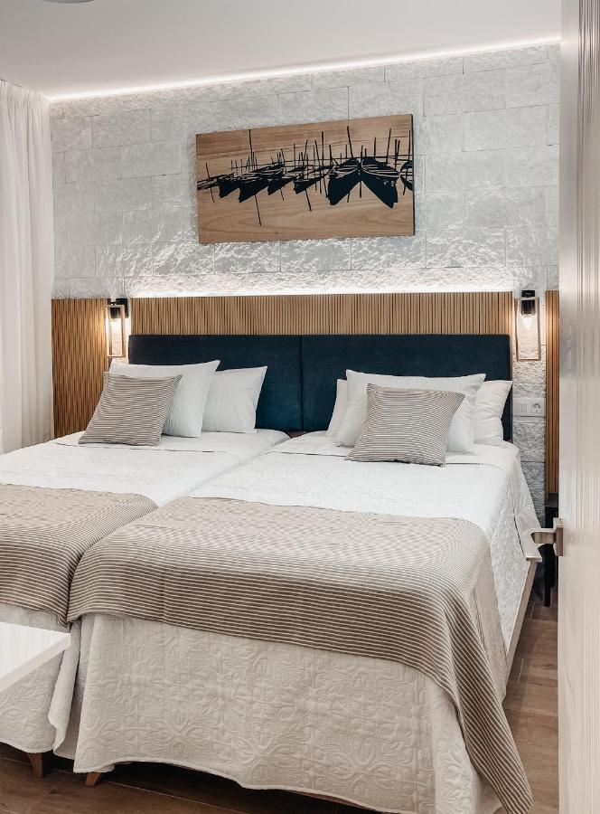 Sapphire Riviera Residence 阿德耶 外观 照片